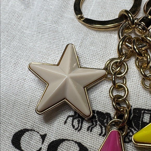 COACH STAR BAG CHARM KEY CHAIN WITH DUST BAG - Picture 3 of 10